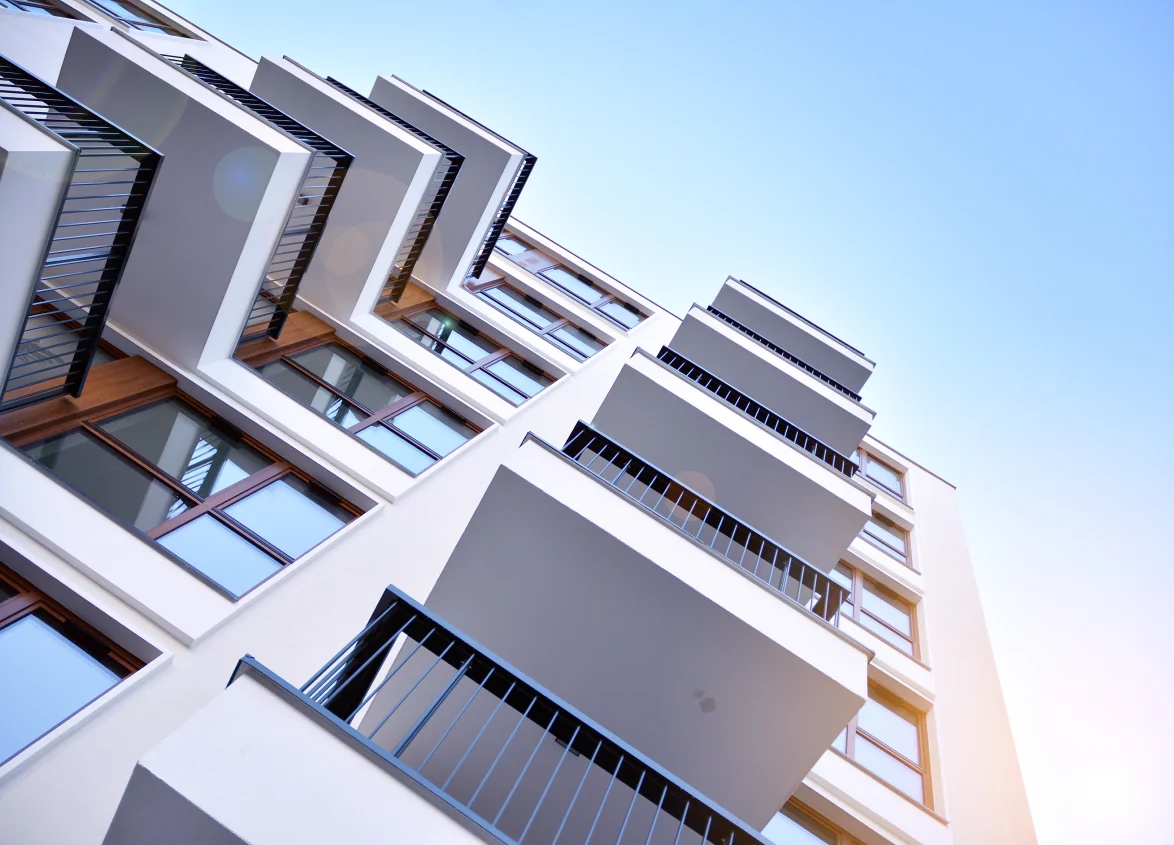 High Rise vs Low Rise Apartments