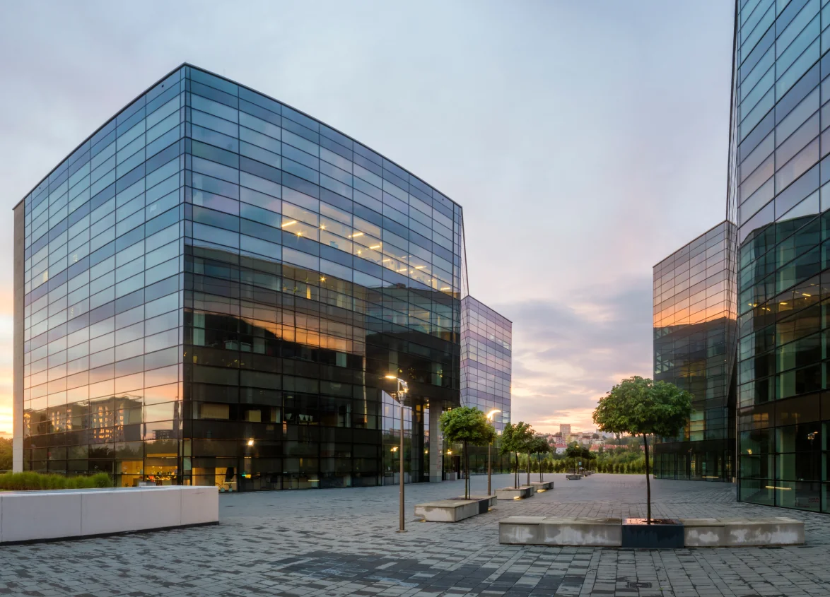 Renting vs. Buying Office Space: The Ultimate Guide
